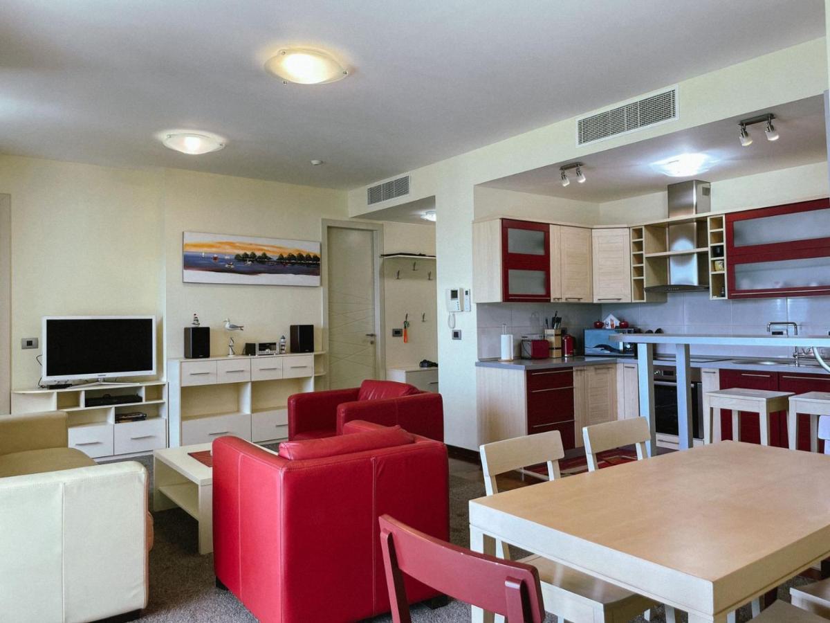 Oziris Apartment Budva Bagian luar foto