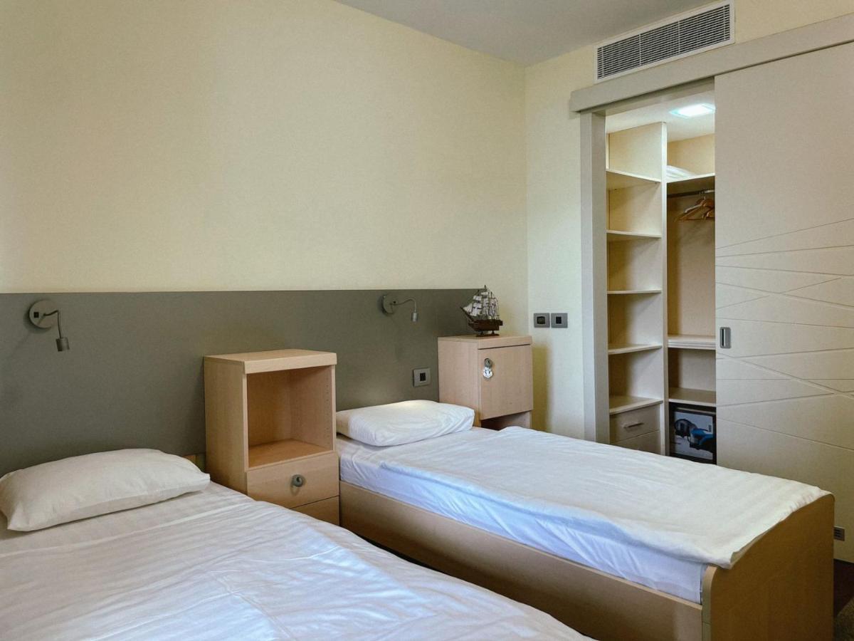 Oziris Apartment Budva Bagian luar foto